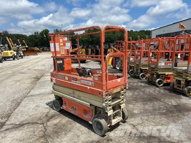 JLG 1930ES 剪叉式升降机