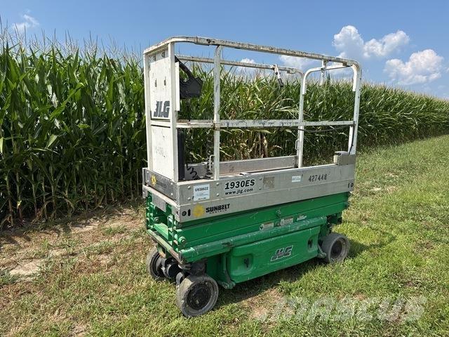 JLG 1930ES 剪叉式升降机