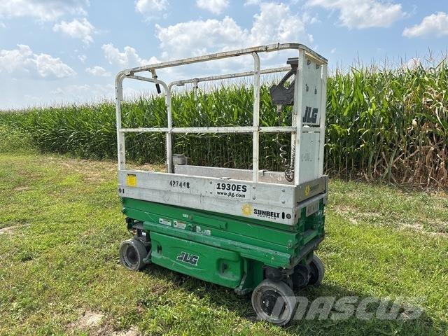 JLG 1930ES 剪叉式升降机