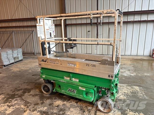 JLG 1930ES 剪叉式升降机