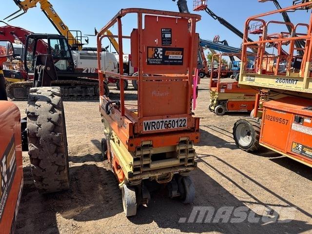 JLG 1930ES 剪叉式升降机