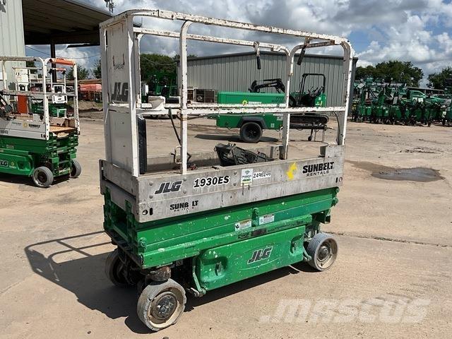 JLG 1930ES 剪叉式升降机