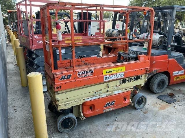 JLG 1930ES 剪叉式升降机