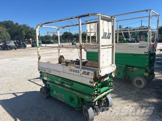 JLG 1930ES 剪叉式升降机