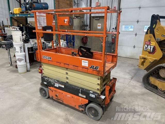 JLG 1932R 剪叉式升降机