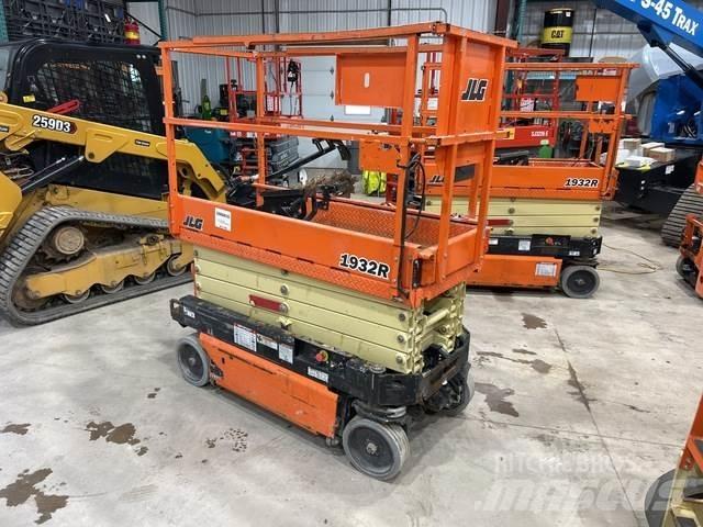 JLG 1932R 剪叉式升降机