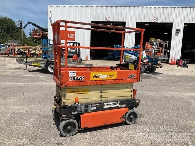 JLG 1932R 剪叉式升降机