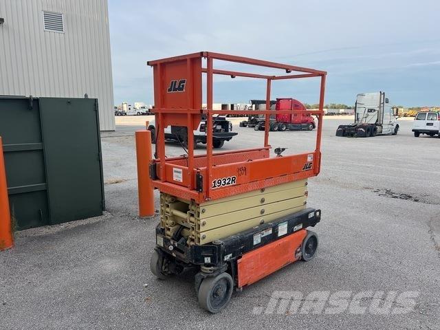 JLG 1932R 剪叉式升降机