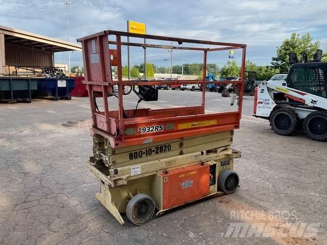 JLG 1932RS 剪叉式升降机