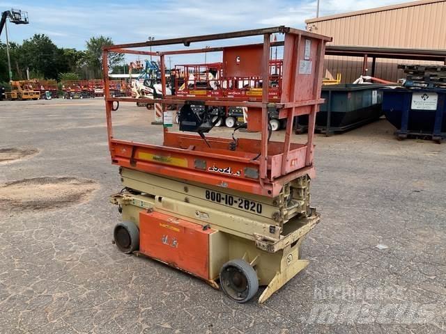 JLG 1932RS 剪叉式升降机