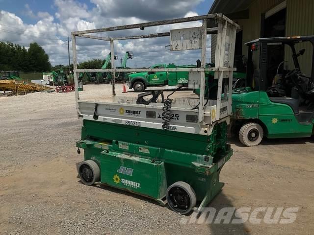 JLG 1932RS 剪叉式升降机