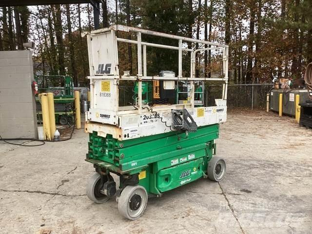 JLG 2032ES 剪叉式升降机