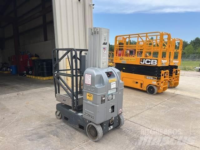 JLG 20MSP 客货电梯