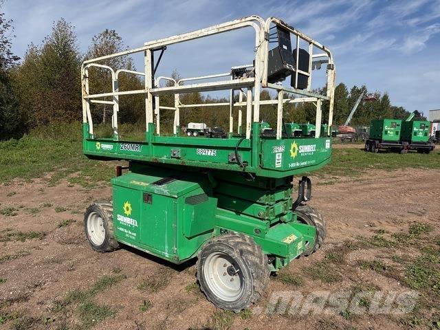 JLG 260MRT 剪叉式升降机