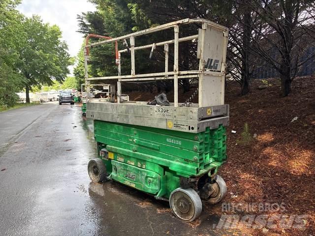JLG 2630ES 剪叉式升降机