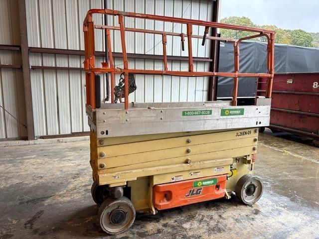JLG 2630ES 剪叉式升降机