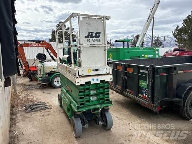 JLG 2632ES 剪叉式升降机