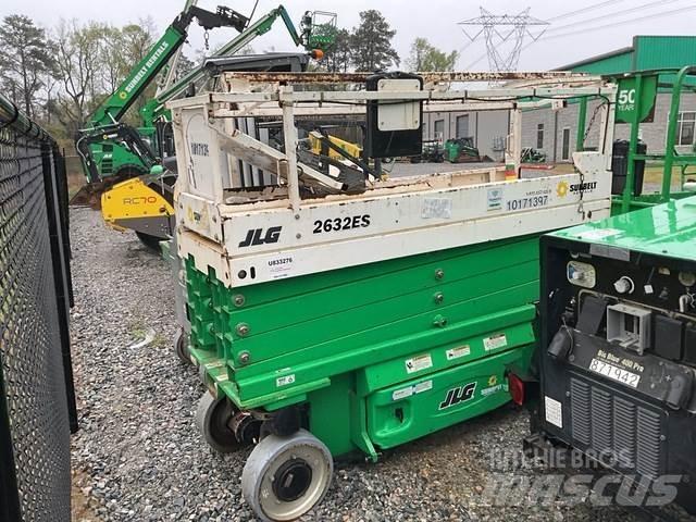 JLG 2632ES 剪叉式升降机