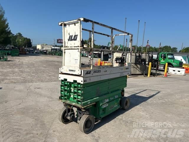 JLG 2632ES 剪叉式升降机