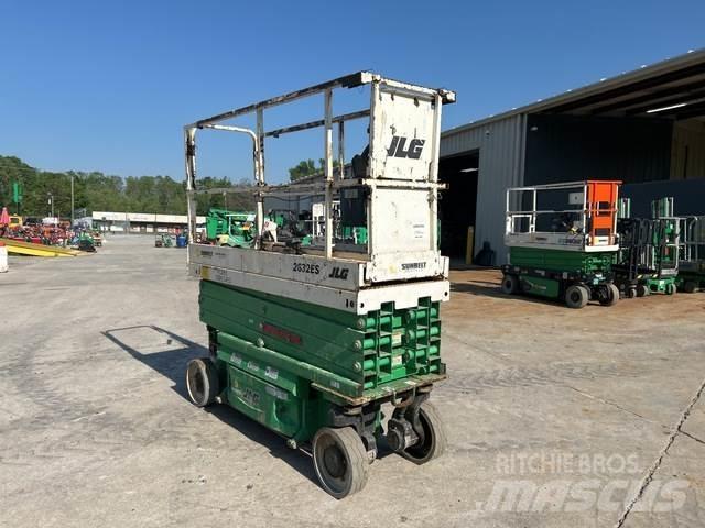 JLG 2632ES 剪叉式升降机