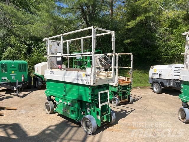JLG 2632ES 剪叉式升降机