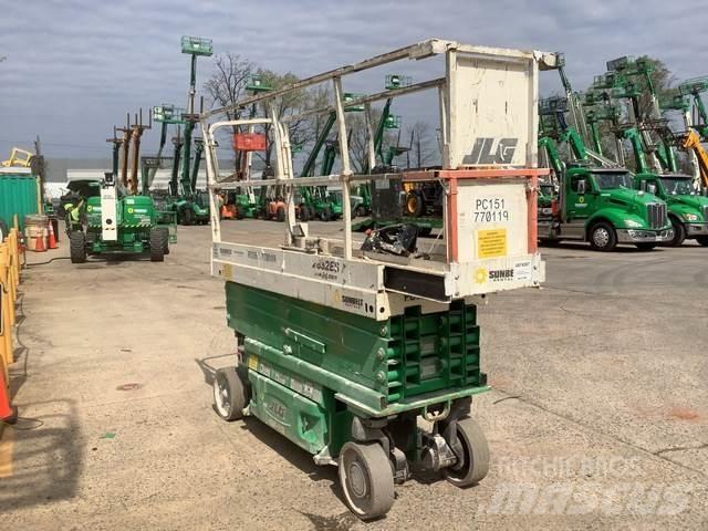 JLG 2632ES 剪叉式升降机
