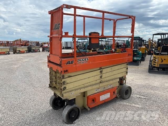 JLG 2632ES 剪叉式升降机