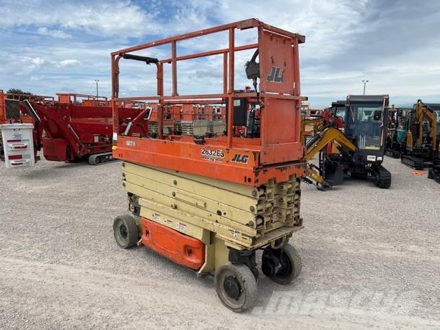 JLG 2632ES 剪叉式升降机