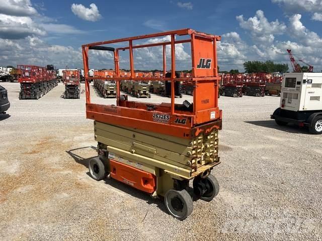 JLG 2632ES 剪叉式升降机