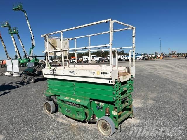 JLG 2646ES 剪叉式升降机