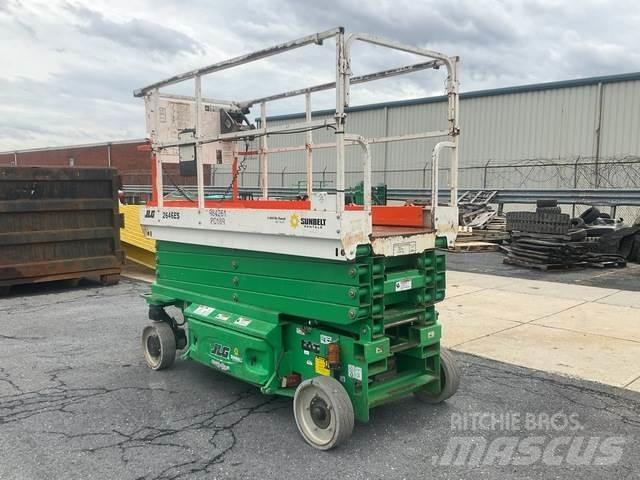 JLG 2646ES 剪叉式升降机