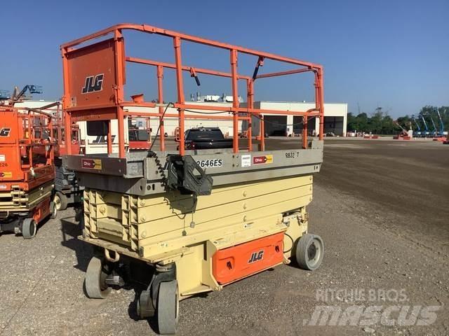JLG 2646ES 剪叉式升降机