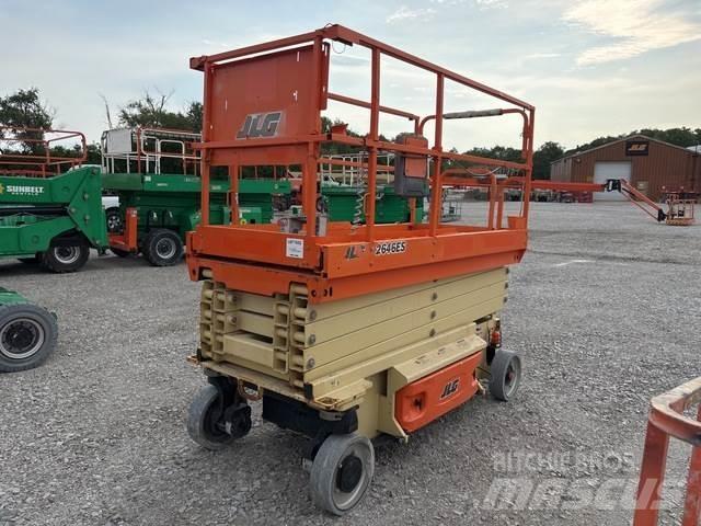 JLG 2646ES 剪叉式升降机