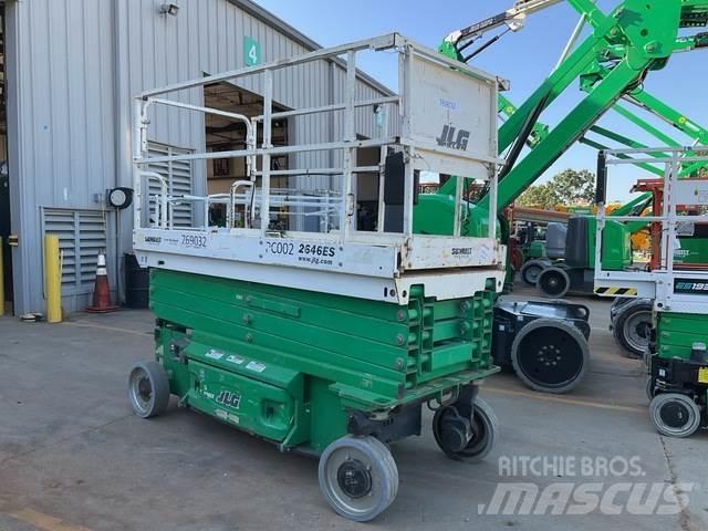 JLG 2646ES 剪叉式升降机