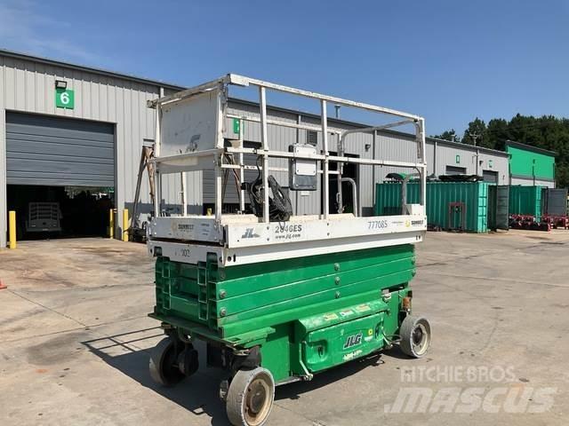 JLG 2646ES 剪叉式升降机
