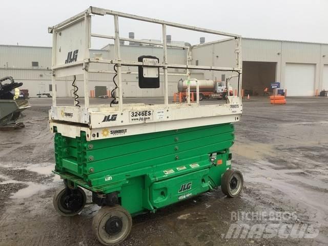 JLG 3246ES 剪叉式升降机