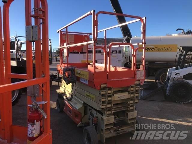 JLG 3246ES 剪叉式升降机
