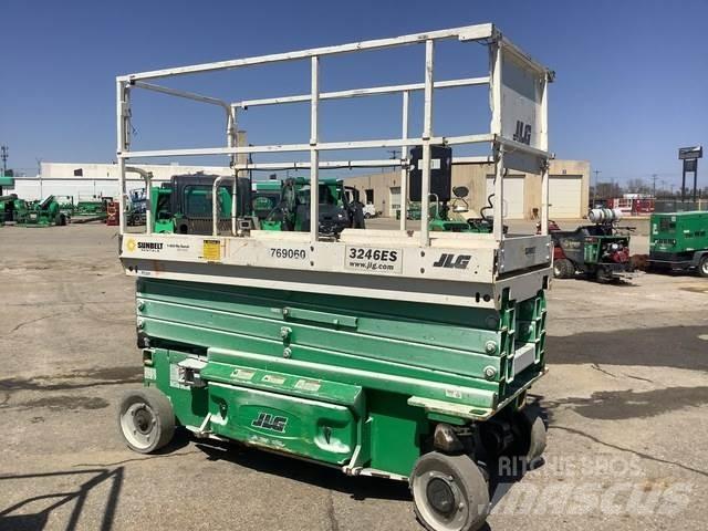 JLG 3246ES 剪叉式升降机