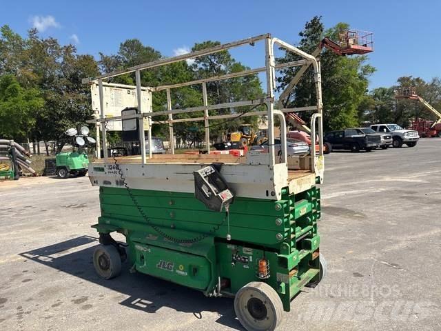 JLG 3246ES 剪叉式升降机