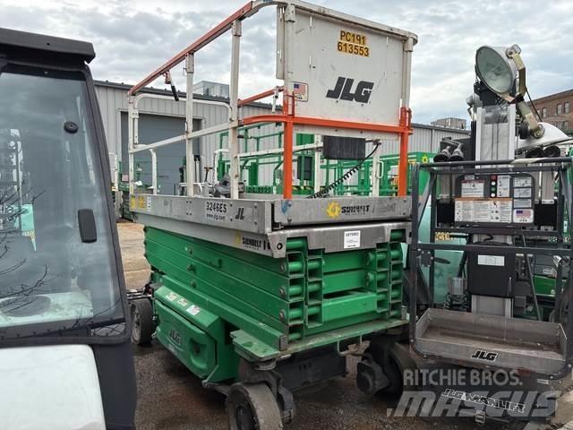 JLG 3246ES 剪叉式升降机