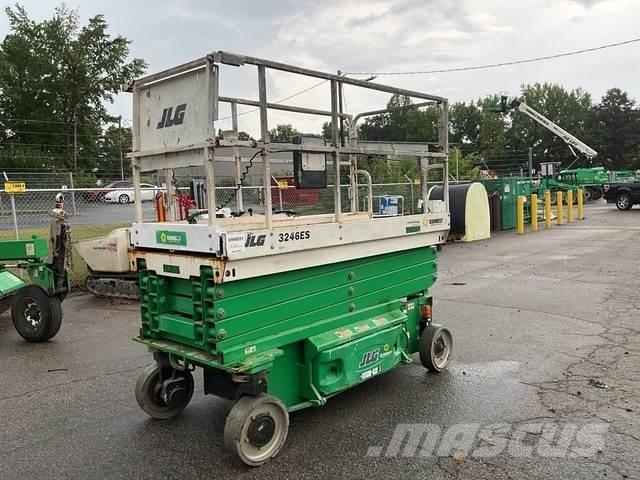 JLG 3246ES 剪叉式升降机