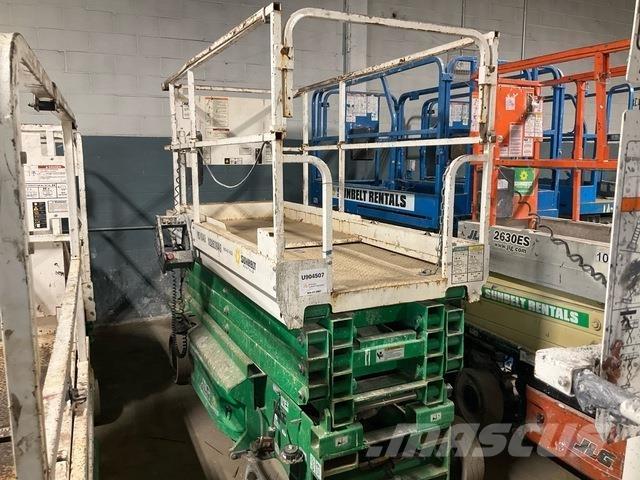 JLG 3246ES 剪叉式升降机