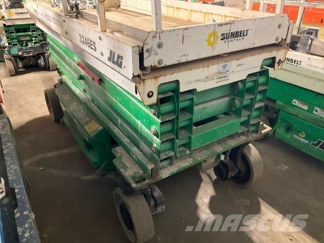 JLG 3246ES 剪叉式升降机