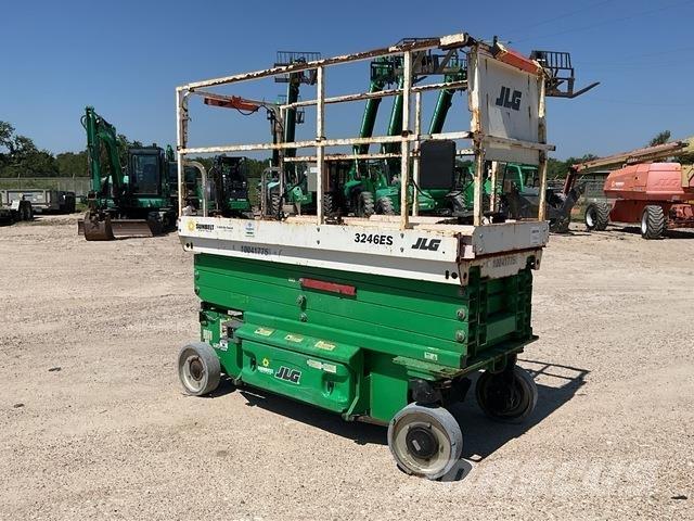 JLG 3246ES 剪叉式升降机