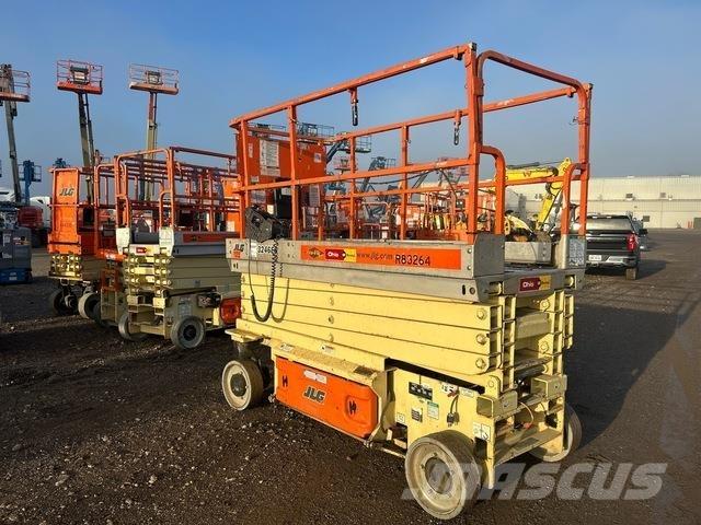 JLG 3246ES 剪叉式升降机