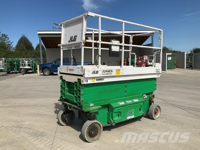 JLG 3246ES 剪叉式升降机