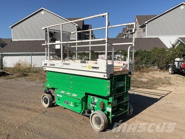 JLG 3246ES 剪叉式升降机
