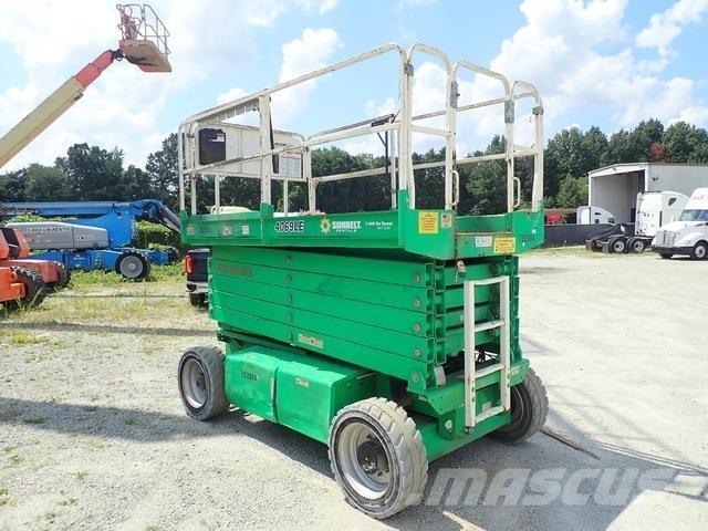 JLG 4069LE 剪叉式升降机
