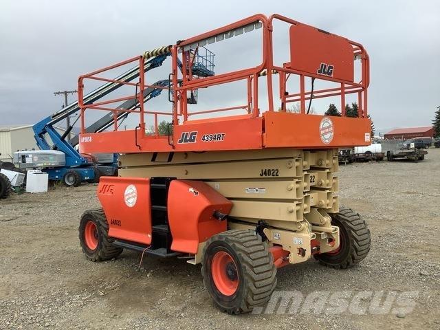JLG 4394 RT 剪叉式升降机