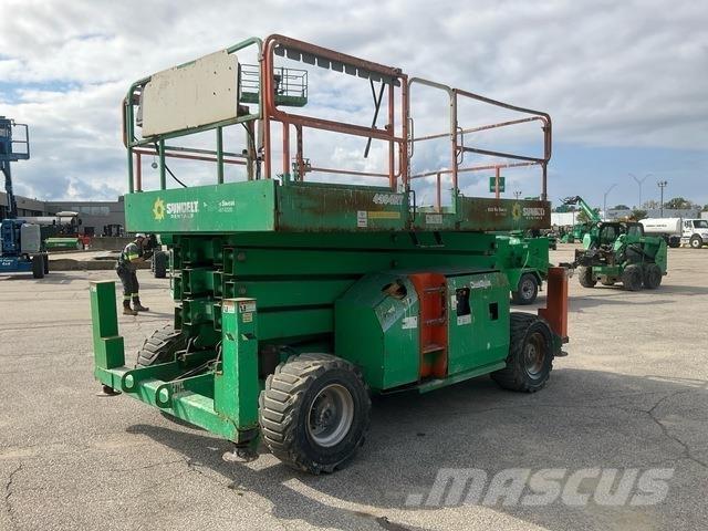 JLG 4394 RT 剪叉式升降机